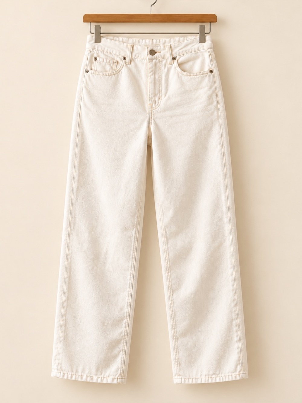 Everlane The Mid-Way Jean in Off-White